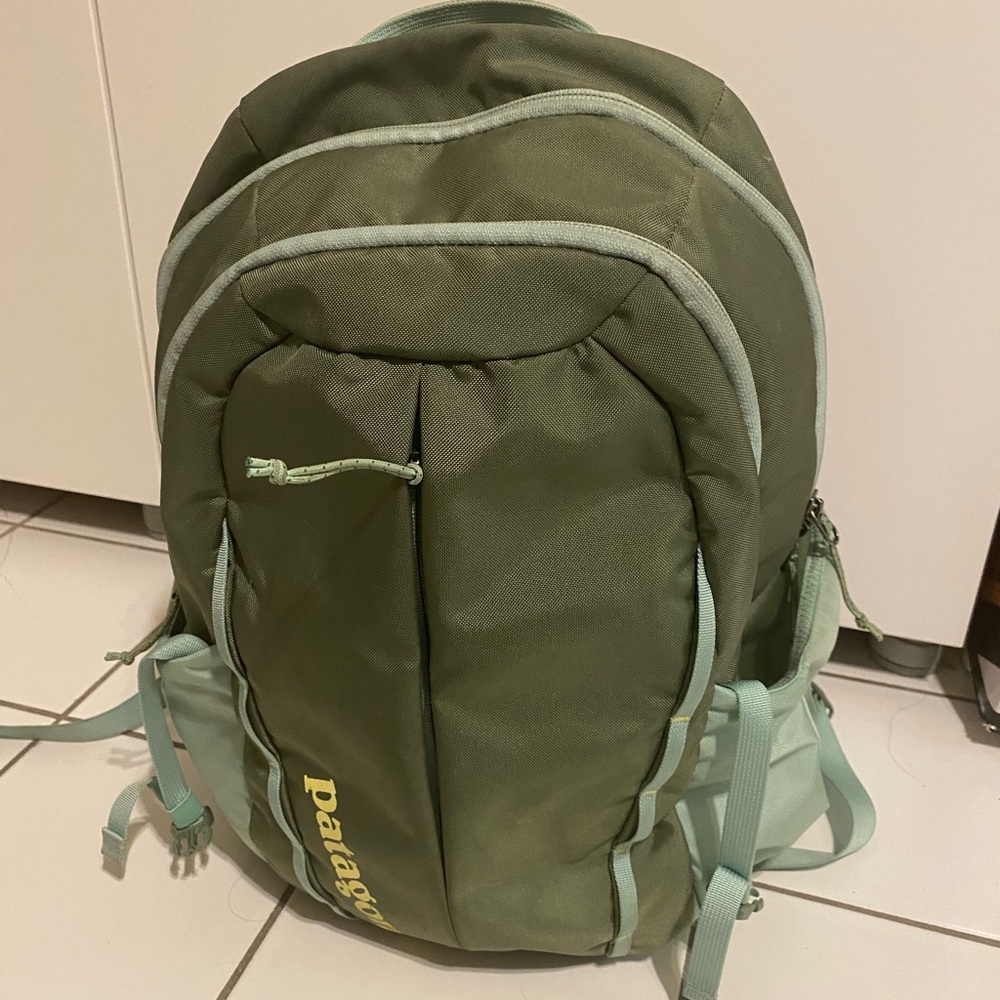 Patagonia Refugio Backpack - 26L